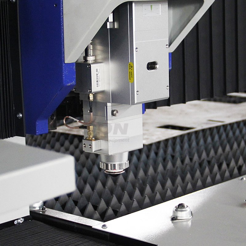 Mesin Pemotong Laser Serat CNC - Fiber Laser Cutting Machine ulasan dan harga